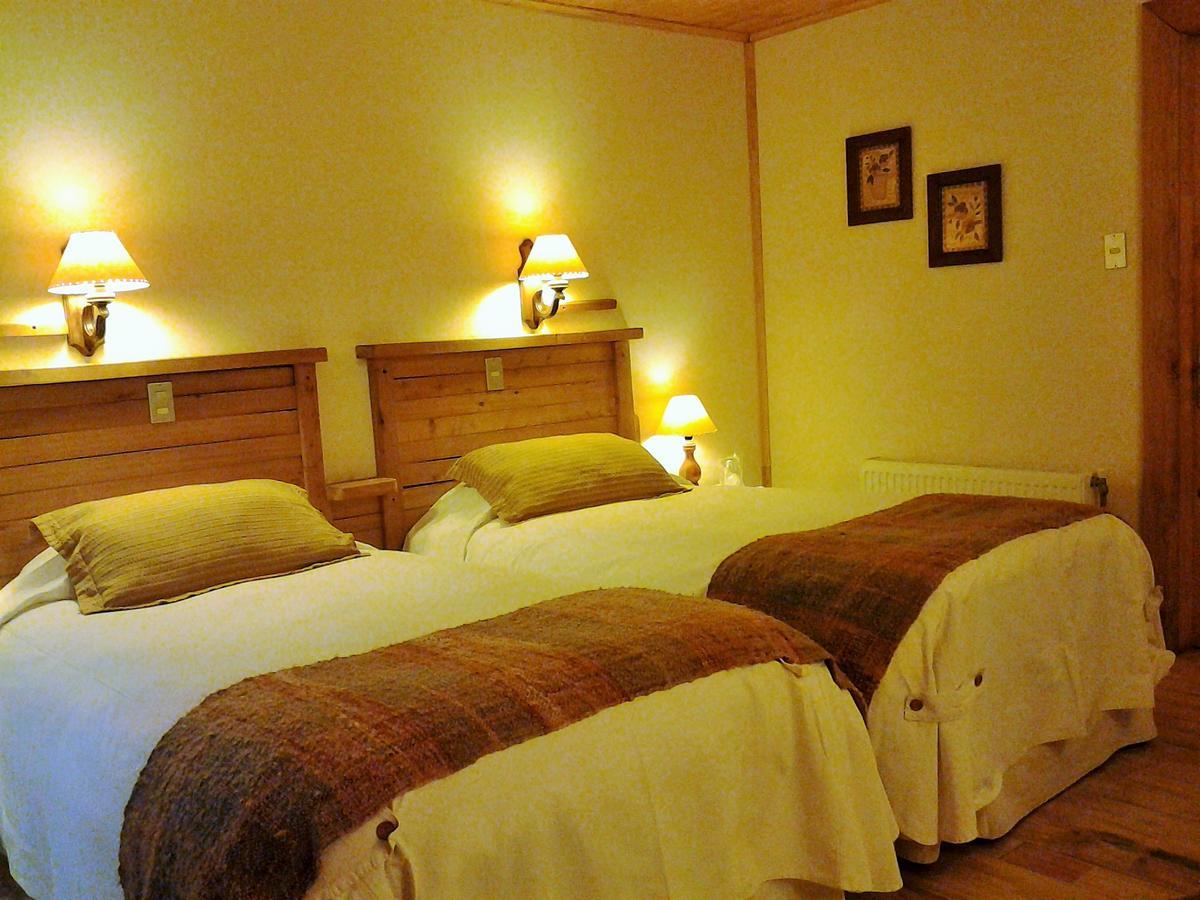 Espacio Y Tiempo Hotel De Montana La Junta Екстер'єр фото