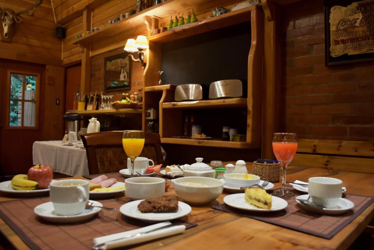 Espacio Y Tiempo Hotel De Montana La Junta Екстер'єр фото